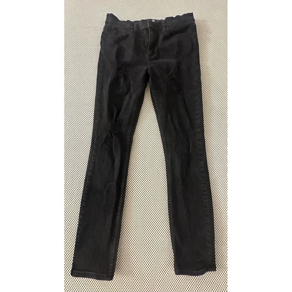 Tillys RSQ Jeans Seattle Skinny Men Sz 33 Black Distressed Tapered Straight Leg